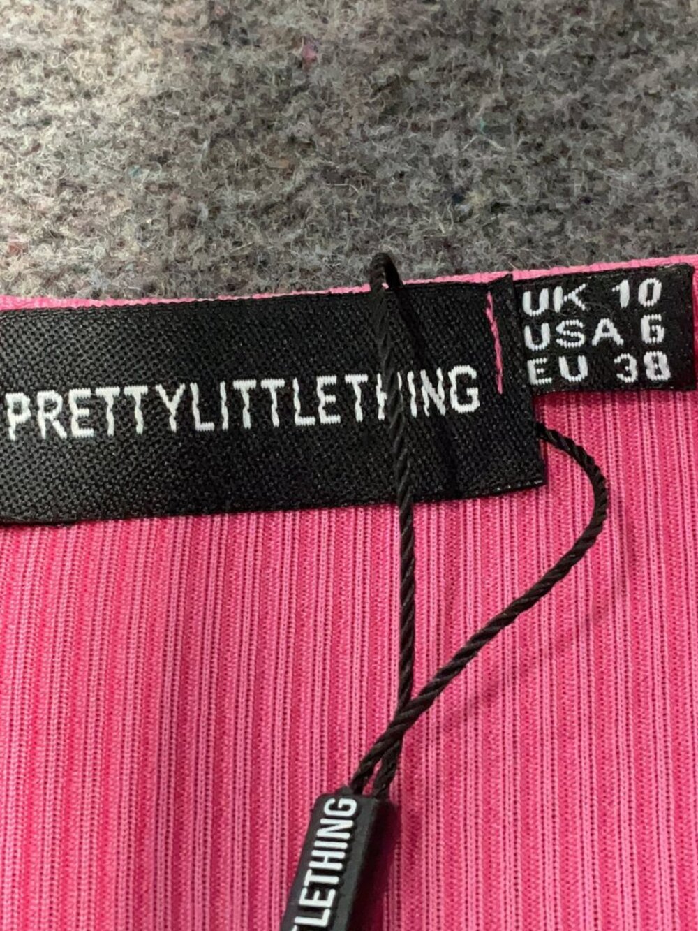 Pretty Little Thing Women's Slinky Keyhole Cutout Bodycon Dress In Hot Pink - 6 - Picture 8 of 10